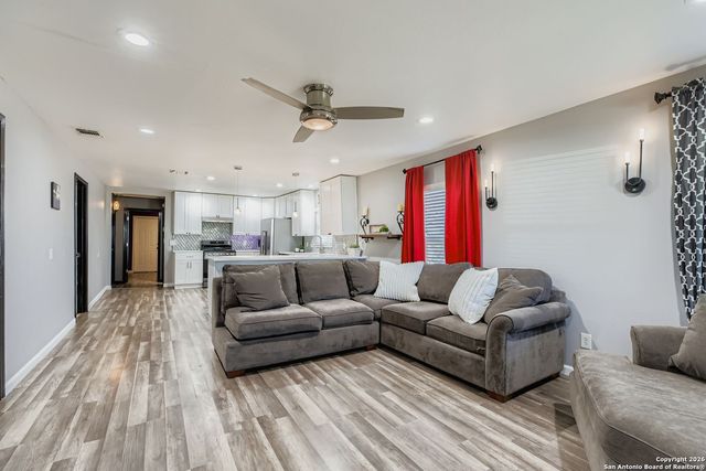 2414 Arbor, San Antonio, TX 78228