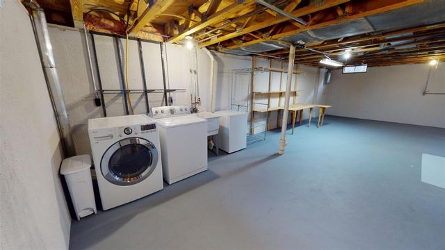 3008 Bolgos Circle, Ann Arbor, MI 48105