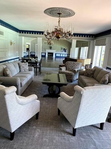 3008 Bolgos Circle, Ann Arbor, MI 48105