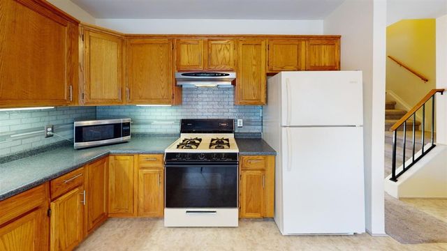 3008 Bolgos Circle, Ann Arbor, MI 48105