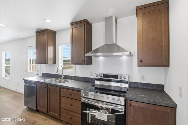 13259 N Derringer Road, Marana, AZ 85653