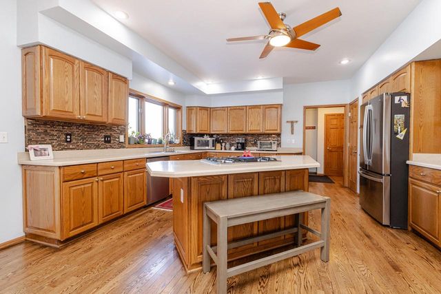 1420 Country Club LANE, Watertown, WI 53098