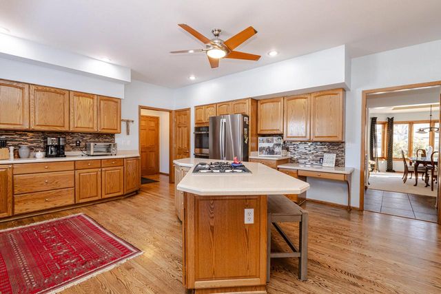 1420 Country Club LANE, Watertown, WI 53098