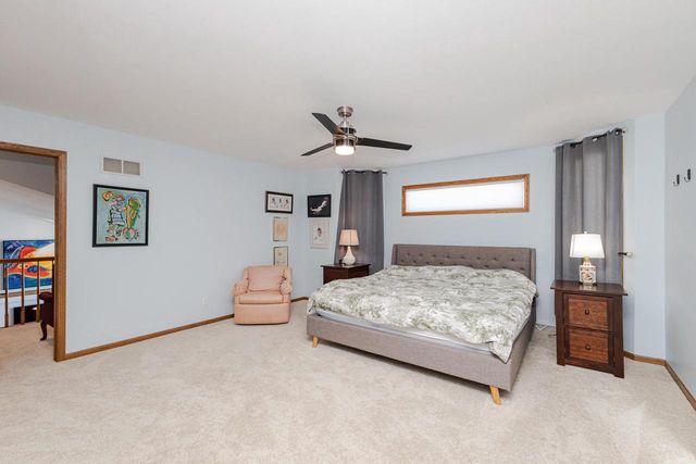 1420 Country Club LANE, Watertown, WI 53098