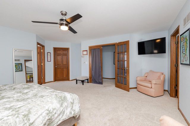 1420 Country Club LANE, Watertown, WI 53098