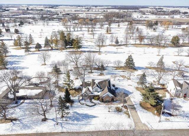 1420 Country Club LANE, Watertown, WI 53098