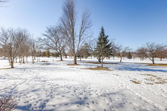 1420 Country Club LANE, Watertown, WI 53098