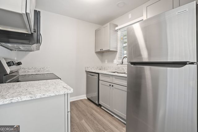 124 Holcomb Ferry Road, Roswell, GA 30076