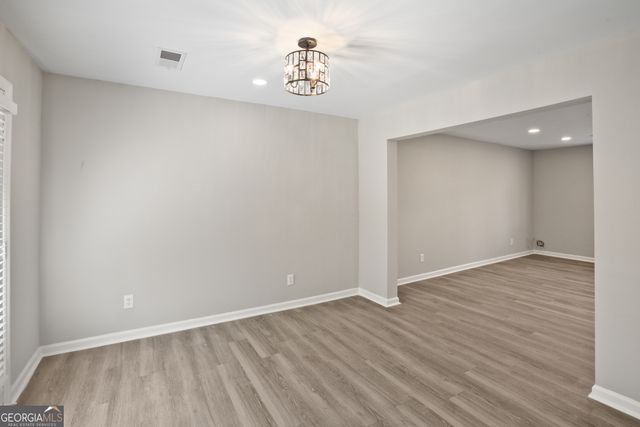 124 Holcomb Ferry Road, Roswell, GA 30076