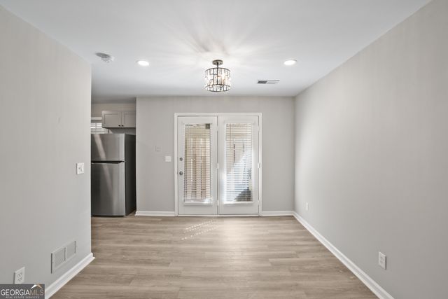 124 Holcomb Ferry Road, Roswell, GA 30076