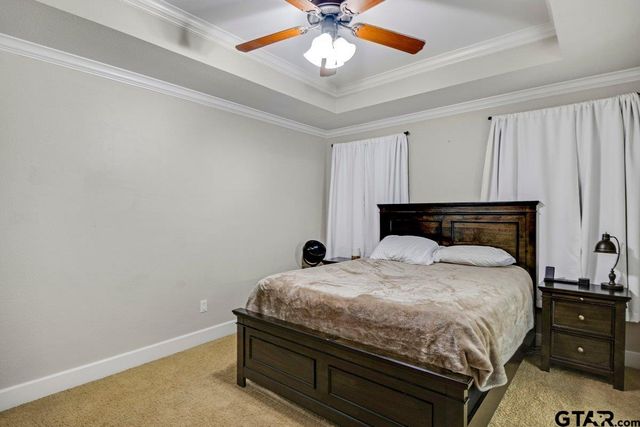 19110 Winstar Dr, Flint, TX 75762