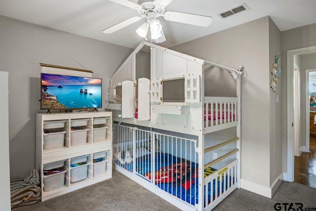 19110 Winstar Dr, Flint, TX 75762