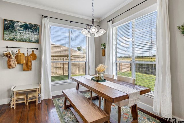 19110 Winstar Dr, Flint, TX 75762