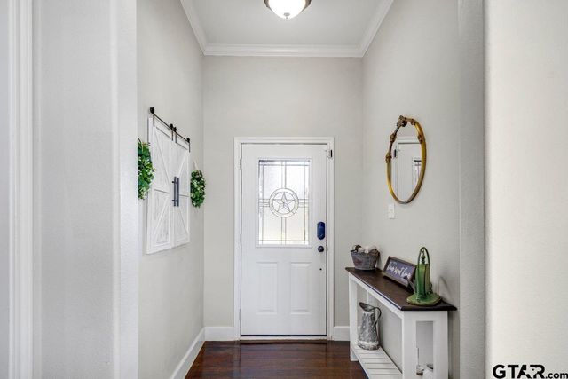 19110 Winstar Dr, Flint, TX 75762