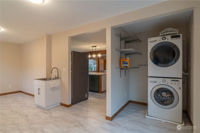 835 S Kiefer Drive, Moses Lake, WA 98837