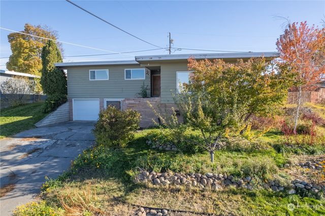 835 S Kiefer Drive, Moses Lake, WA 98837
