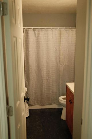 101 Maple Street, Modesto, CA 95351