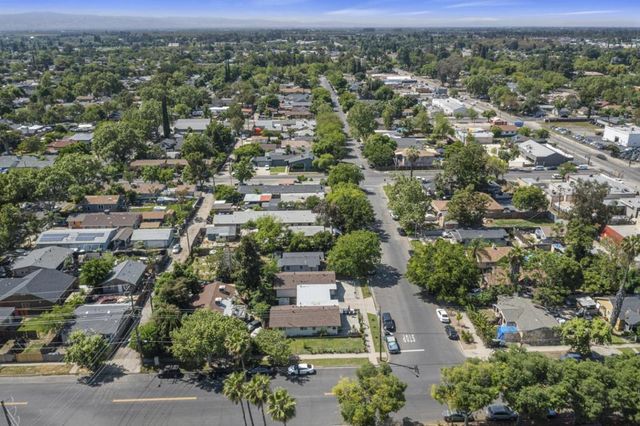 101 Maple Street, Modesto, CA 95351