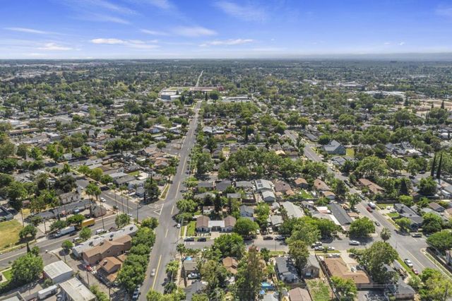 101 Maple Street, Modesto, CA 95351