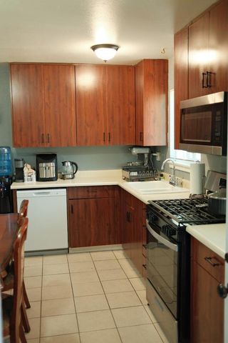 101 Maple Street, Modesto, CA 95351