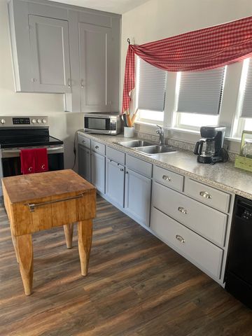 12 Orchard Street, Rochester, NH 03036