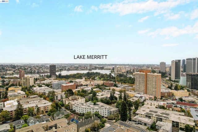 216 Oakland Ave, Oakland, CA 94611