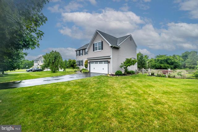 222 S COWAN RD, Parkesburg, PA 19365