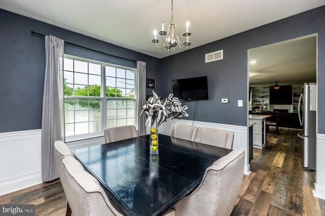 222 S COWAN RD, Parkesburg, PA 19365