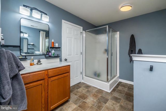 222 S COWAN RD, Parkesburg, PA 19365