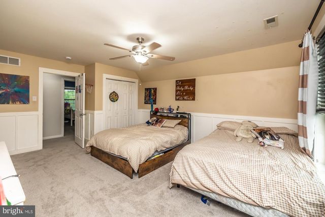 222 S COWAN RD, Parkesburg, PA 19365
