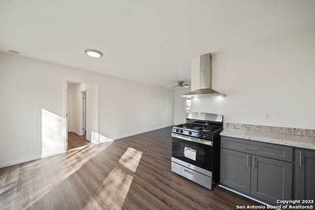 3222 PINE HOLLOW ST, San Antonio, TX 78211