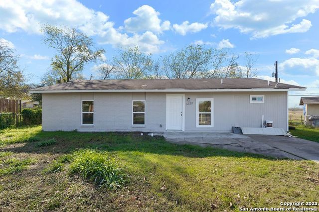 3222 PINE HOLLOW ST, San Antonio, TX 78211