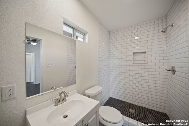 3222 PINE HOLLOW ST, San Antonio, TX 78211