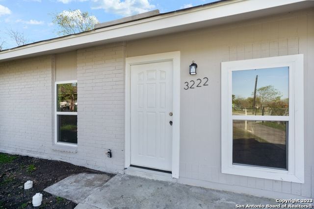 3222 PINE HOLLOW ST, San Antonio, TX 78211