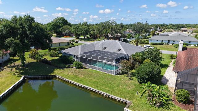 6988 COUNTRY LAKES CIRCLE, Sarasota, FL 34243