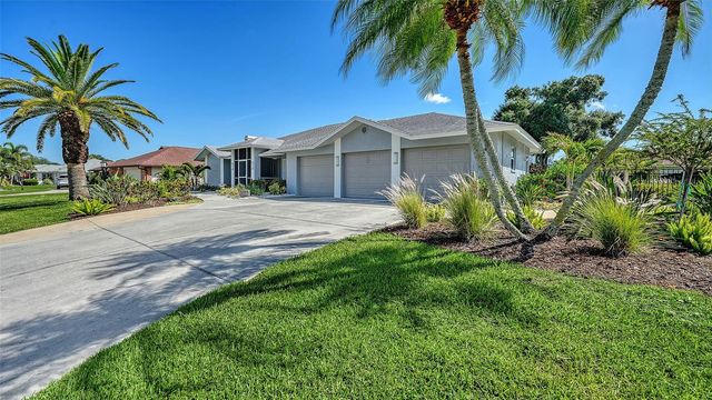 6988 COUNTRY LAKES CIRCLE, Sarasota, FL 34243