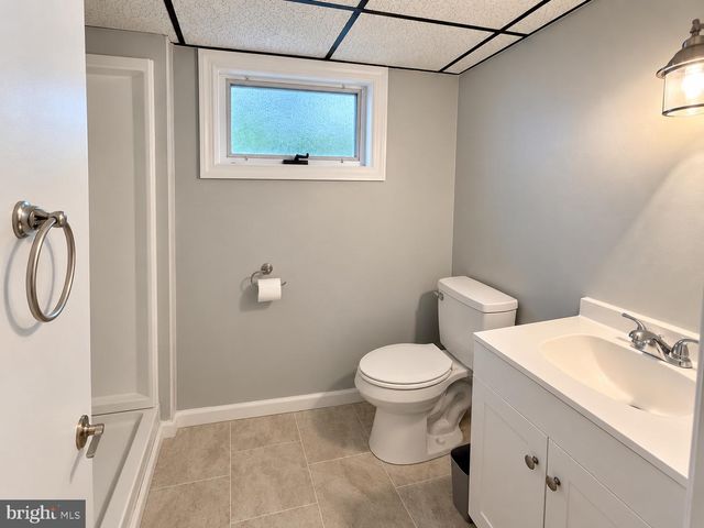 506 GREEN VALLEY RD, Turnersville, NJ 08012