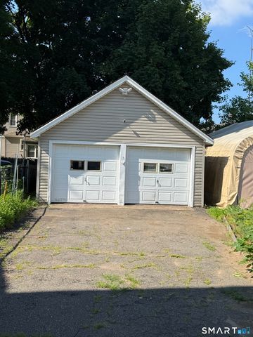 28 Concord Street, Hamden, CT 06514
