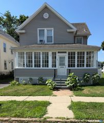 28 Concord Street, Hamden, CT 06514