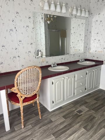 115 Geranium Cir, Midland City, AL 36350