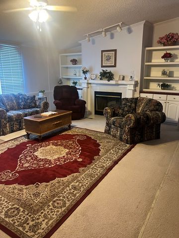 115 Geranium Cir, Midland City, AL 36350