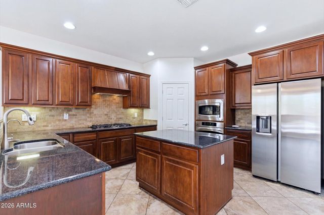 29212 N 20TH Lane, Phoenix, AZ 85085