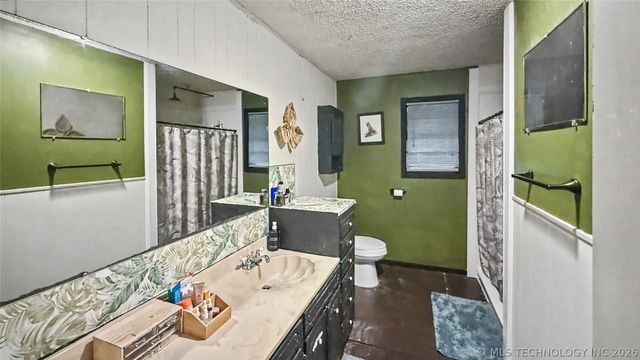 17371 N Bryant Road, Tahlequah, OK 74464
