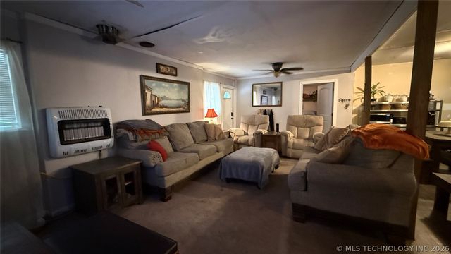 17371 N Bryant Road, Tahlequah, OK 74464