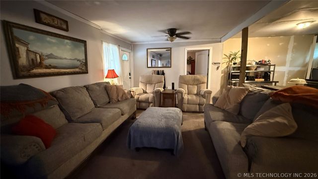 17371 N Bryant Road, Tahlequah, OK 74464