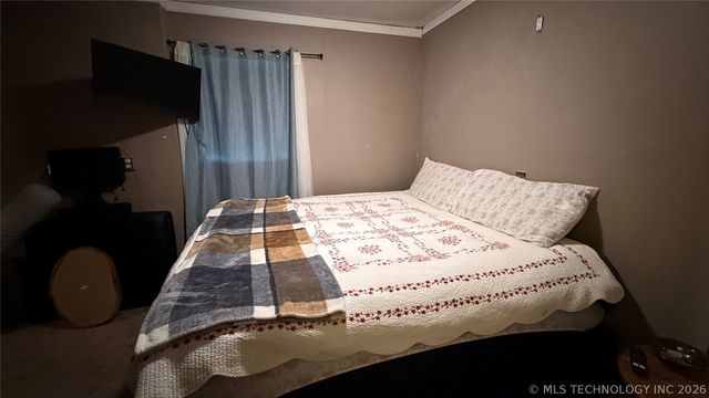 17371 N Bryant Road, Tahlequah, OK 74464