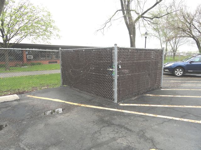 9907 W 58th Street 1, Countryside, IL 60525