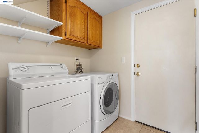 1273 Shell Circle, Clayton, CA 94517
