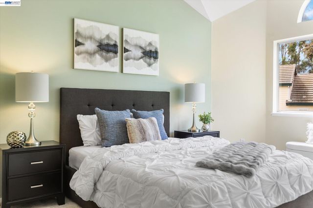 1273 Shell Circle, Clayton, CA 94517