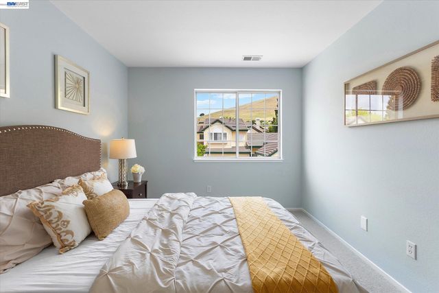 1273 Shell Circle, Clayton, CA 94517